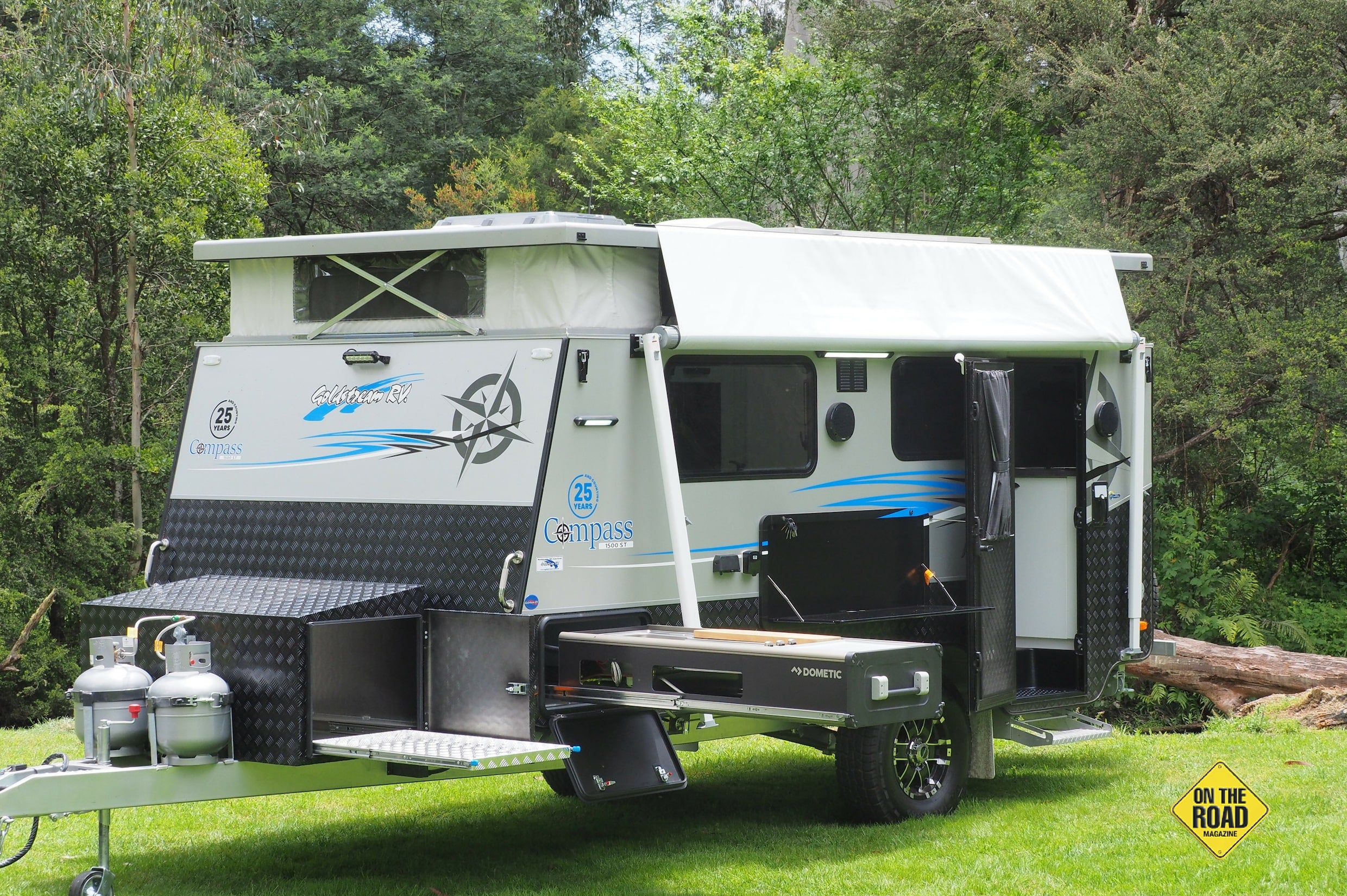 GOLDSTREAM Compass 1500 – On The Road