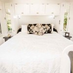 cozy bedroom of Seachange 670 Elite